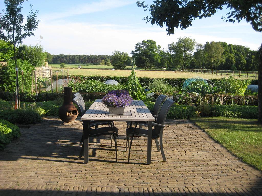 B&B Huize Bex NeerNeerpelt Exterior foto