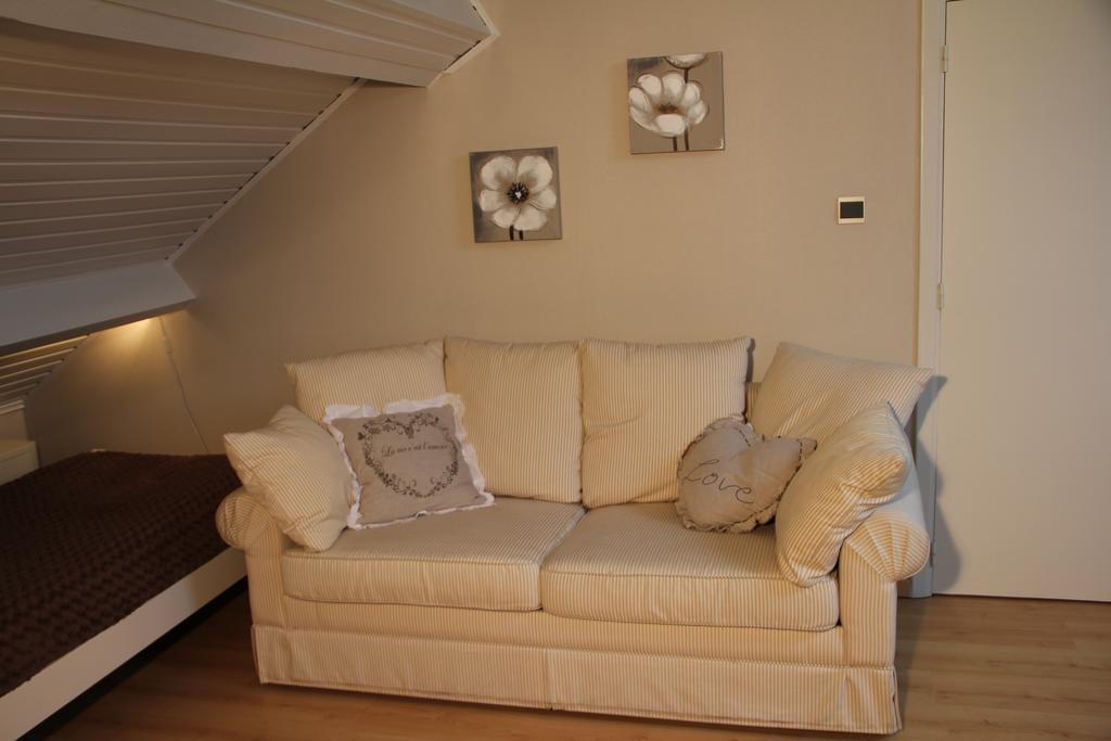 B&B Huize Bex NeerNeerpelt Quarto foto